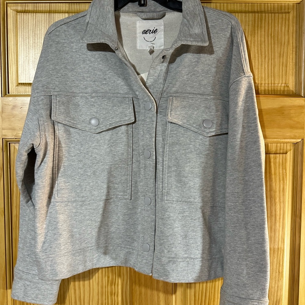 Aerie Pocket Detail Gray Shacket - Picture 3 of 6